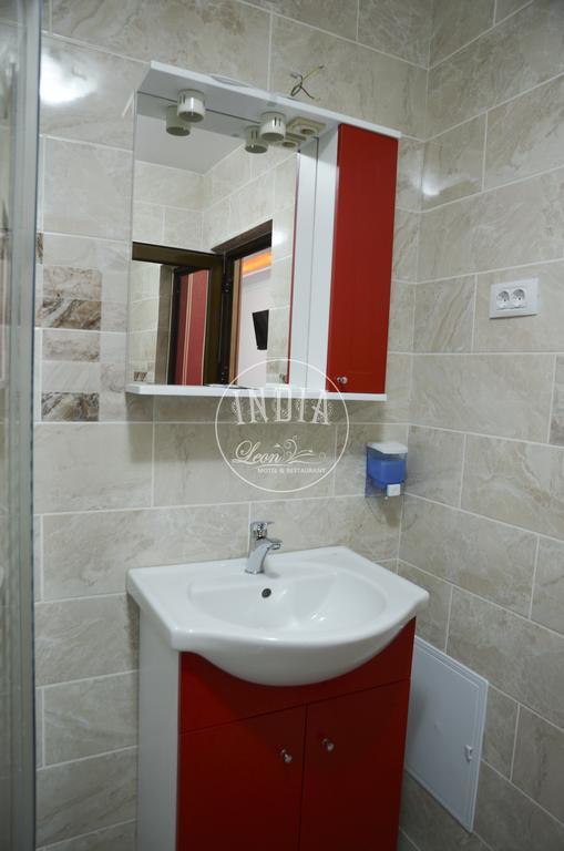 Motel - Restaurant Leon Bacău Pokoj fotografie