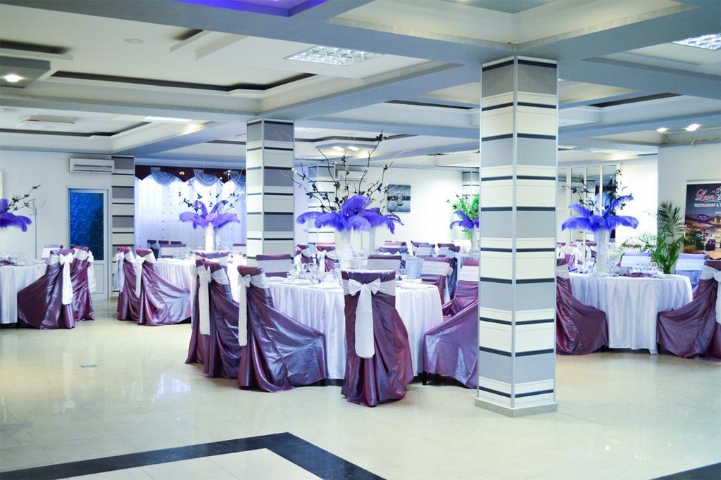 Motel - Restaurant Leon Bacău Exteriér fotografie